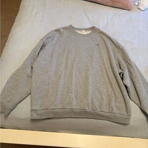 Alo Accolade Crew Neck Pullover in Athletic Heather Gray XL